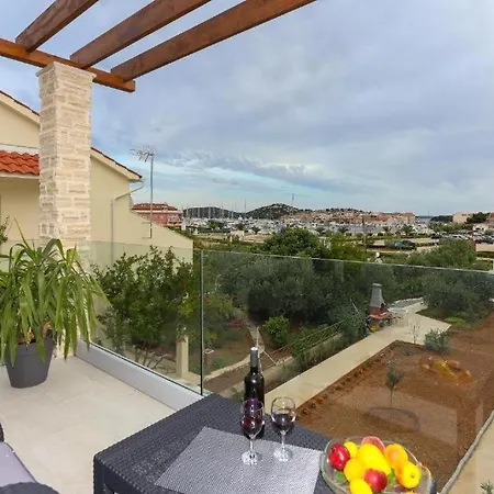 In Tribunj With Sea View, Balcony, Air Conditioning, Wifi 4953-3 * Tribalj