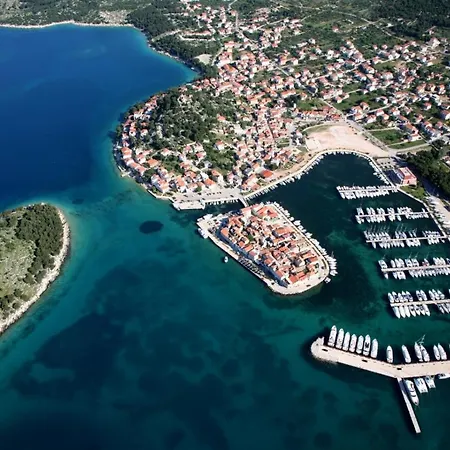 Apartament In Tribunj With Sea View, Balcony, Air Conditioning, Wifi 4953-3 Tribalj