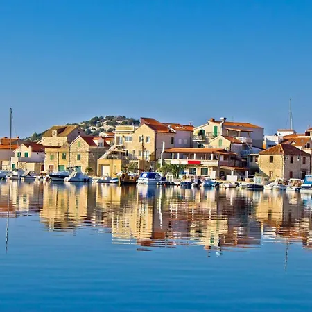 In Tribunj With Sea View, Balcony, Air Conditioning, Wifi 4953-3 Apartamento