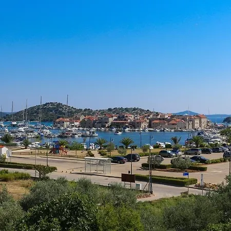 In Tribunj With Sea View, Balcony, Air Conditioning, Wifi 4953-3 Apartament Tribalj