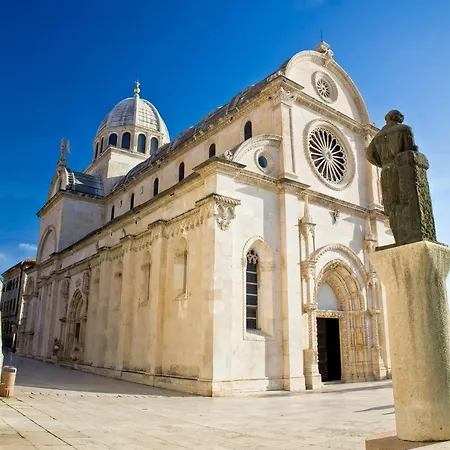 In Tribunj With Sea View, Balcony, Air Conditioning, Wifi 4953-3 * Tribalj