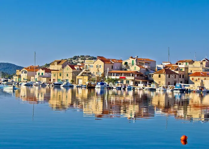 In Tribunj With Sea View, Balcony, Air Conditioning, Wifi 4953-3 Appartement