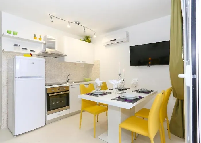 In Tribunj With Sea View, Balcony, Air Conditioning, Wifi 4953-3 Lejlighed *