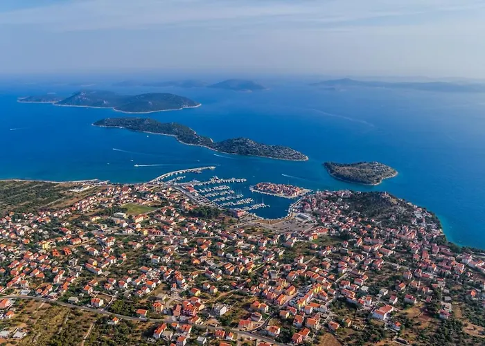 Appartement In Tribunj With Sea View, Balcony, Air Conditioning, Wifi 4953-3 *